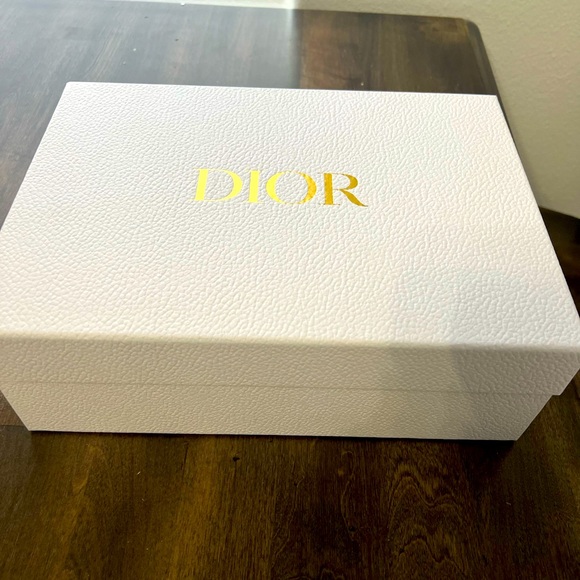 ❤️ Valentines Special-Dior 9 piece Gift Set - Picture 11 of 11